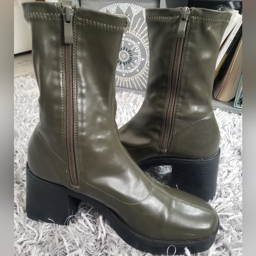 RAID RUBINA KHAKI WOMEN'S BOOT🙎‍♀️🥰😍